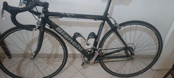 Used Bianchi 928 Campagnolo Super Record 2005 Road & Gravel, Black — image 2 of 4