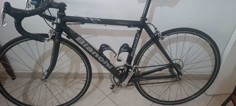 Used Bianchi 928 Campagnolo Super Record 2005 Road & Gravel, Black — image 2 of 4