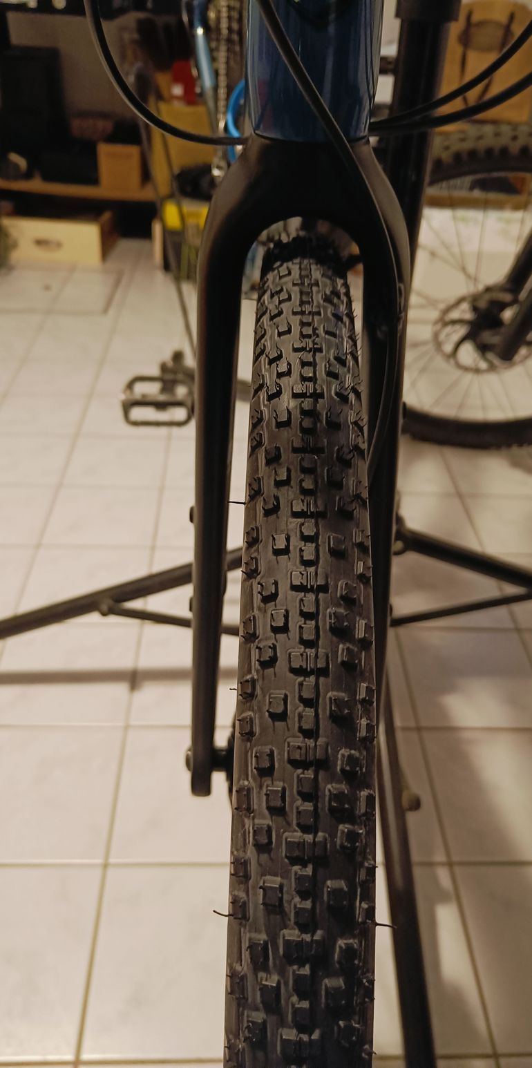 Brugt GT Grade Carbon Elite 2022 2022 Road & Gravel — billede 3 af 3