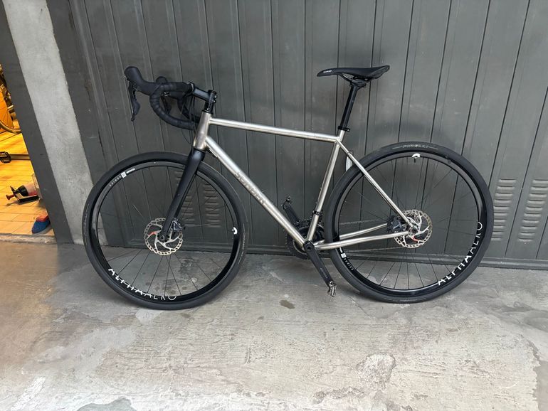 Sonder Custom Shimano Ultegra 2024 Road & Gravel de segunda mano, Gris claro — imagen 2 de 8