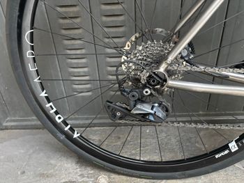 Sonder Custom Shimano Ultegra 2024 Road & Gravel de segunda mano, Gris claro — imagen 5 de 8