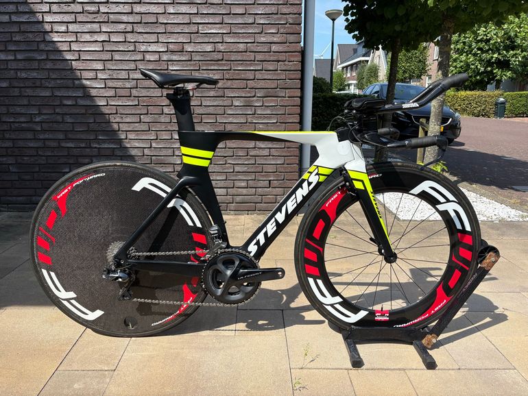 Tweedehands Stevens Custom Shimano Ultegra Di2 2018 Road & Gravel — afbeelding 2 van 19