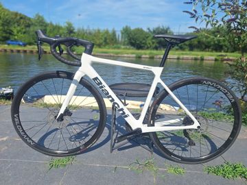 Brugt Bianchi Sprint 105 Di2 2024 2024 Road & Gravel — billede 4 af 9