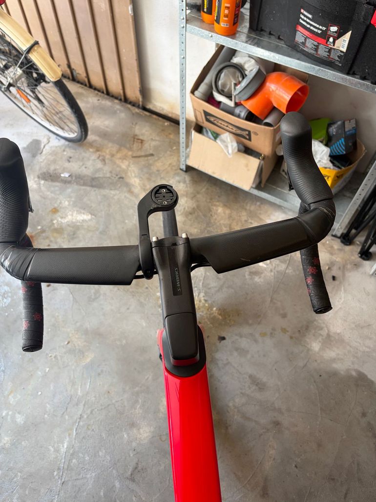 Used S Works Custom SRAM Force eTap AXS 2023 Road & Gravel, Red — image 5 of 15