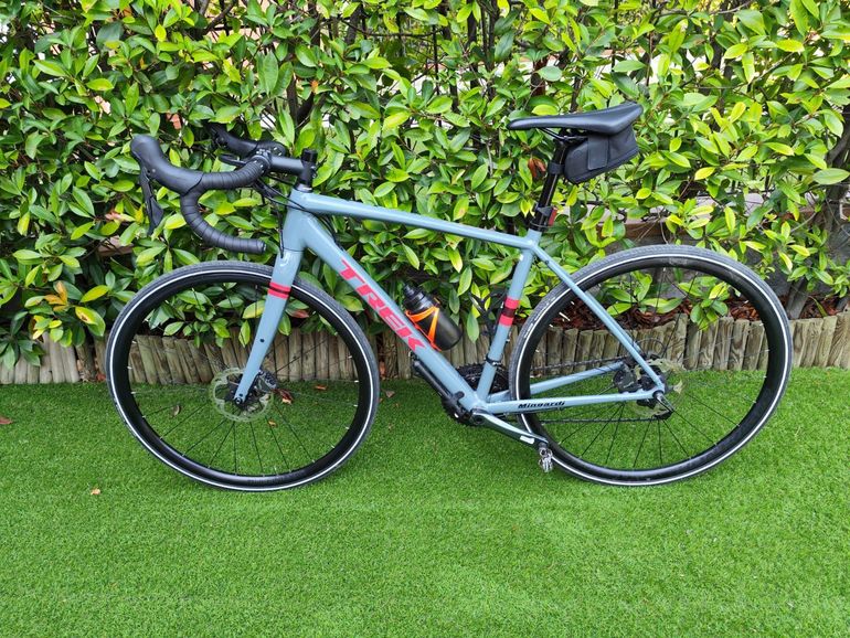 Gebrauchtes Trek Checkpoint AL 4 2020 2020 Road & Gravel, Hellgrau — Bild 2 von 9
