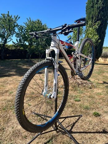 Used Lapierre 629 2014 Mountainbike, White — image 3 of 3