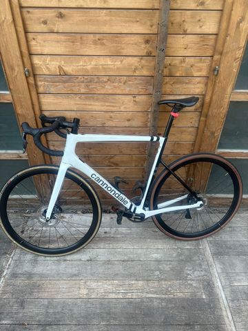 Gebrauchtes Cannondale Supersix Shimano Ultegra Di2 2022 Road & Gravel, Weiß — Bild 3 von 9