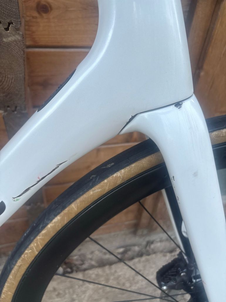 Used Cannondale Supersix Shimano Ultegra Di2 2022 Road & Gravel, White — image 5 of 9