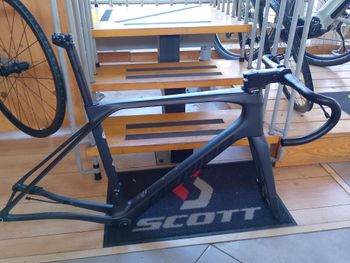 Tweedehands Merida SCULTURA ENDURANCE 6000 Di2 2024 Frameset 2024 Road & Gravel