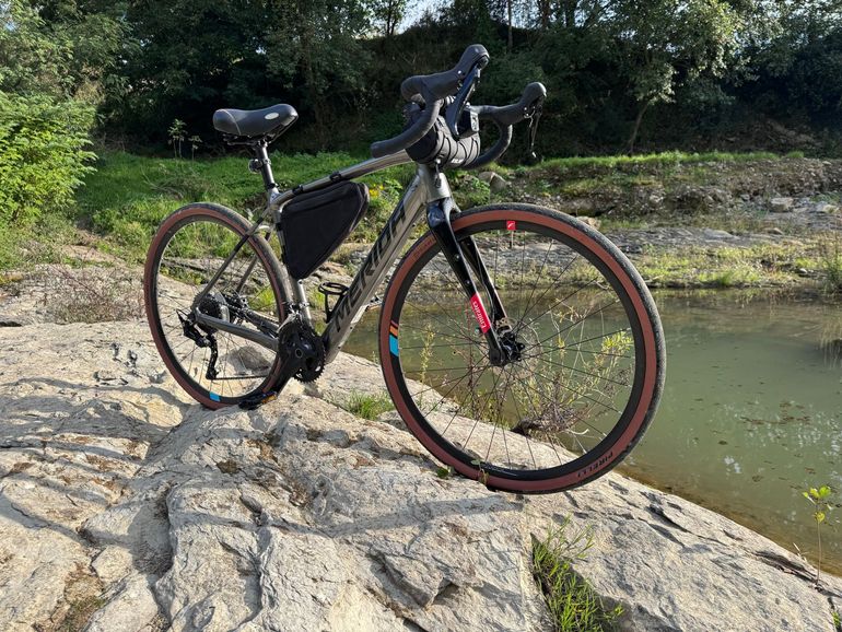 Used Merida Custom Shimano GRX 2025 Road & Gravel, Light Gray — image 4 of 9