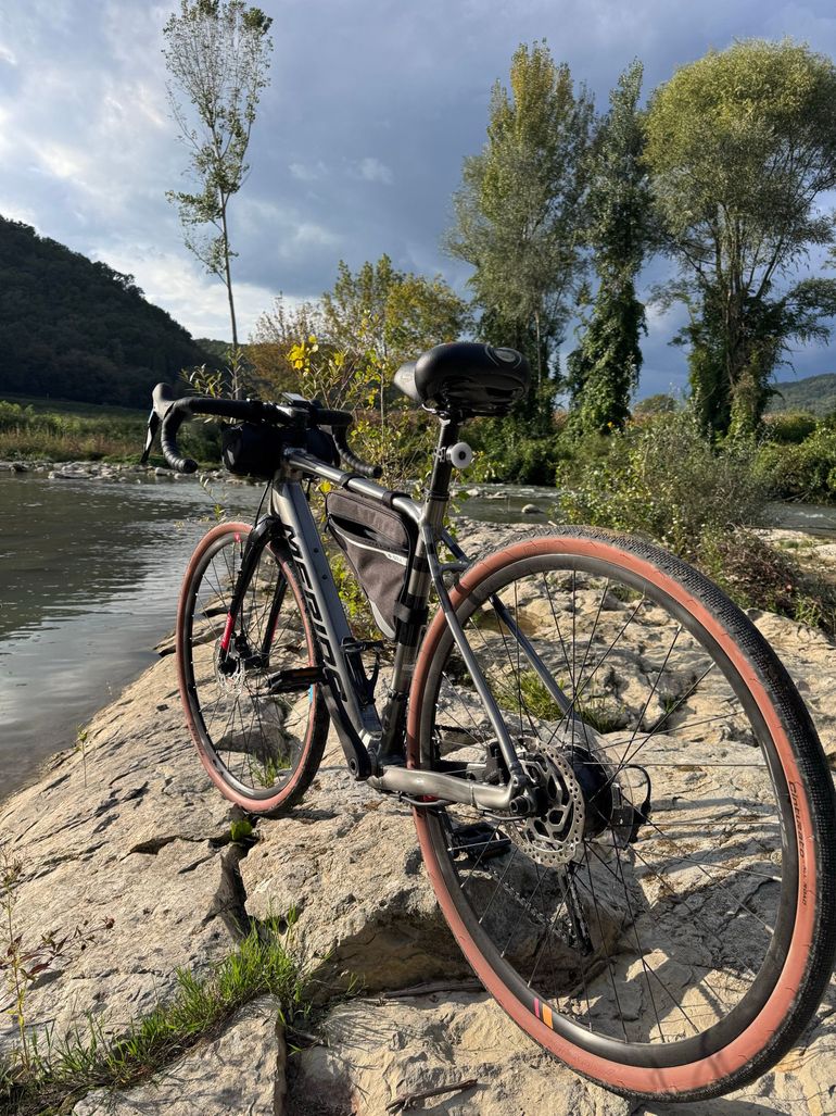 Used Merida Custom Shimano GRX 2025 Road & Gravel, Light Gray — image 5 of 9
