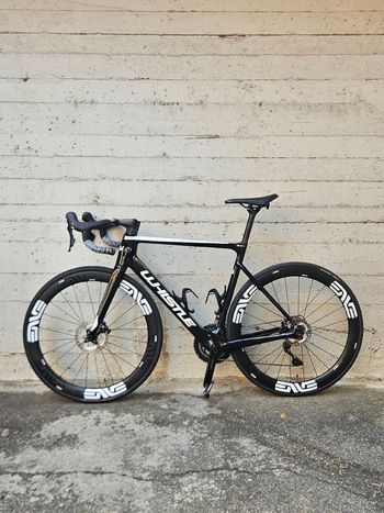Używany Whistle Custom Shimano 105 2025 Road & Gravel — zdjęcie 2 z 15