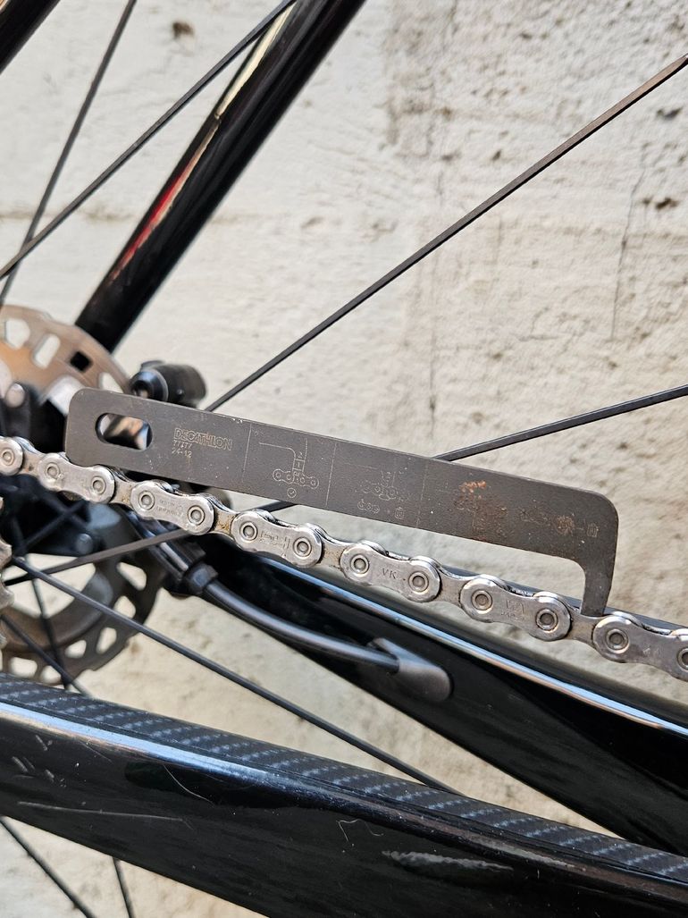 Używany Whistle Custom Shimano 105 2025 Road & Gravel — zdjęcie 3 z 15
