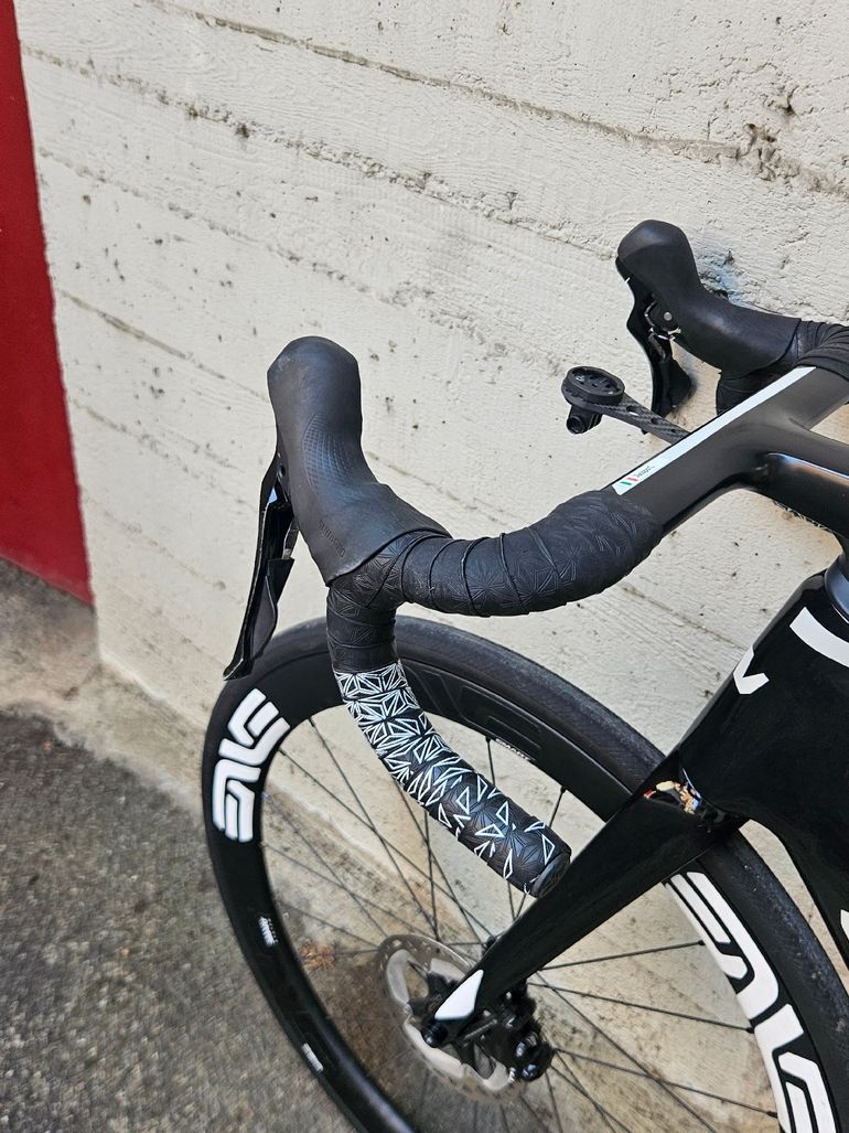 Używany Whistle Custom Shimano 105 2025 Road & Gravel — zdjęcie 4 z 15