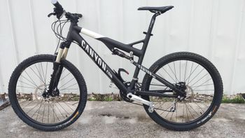 Canyon Lux MR Pro 2012 MTB d'occasion