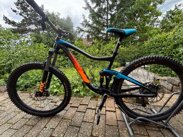 Używany Giant Trance 2 2017 2017 MTB