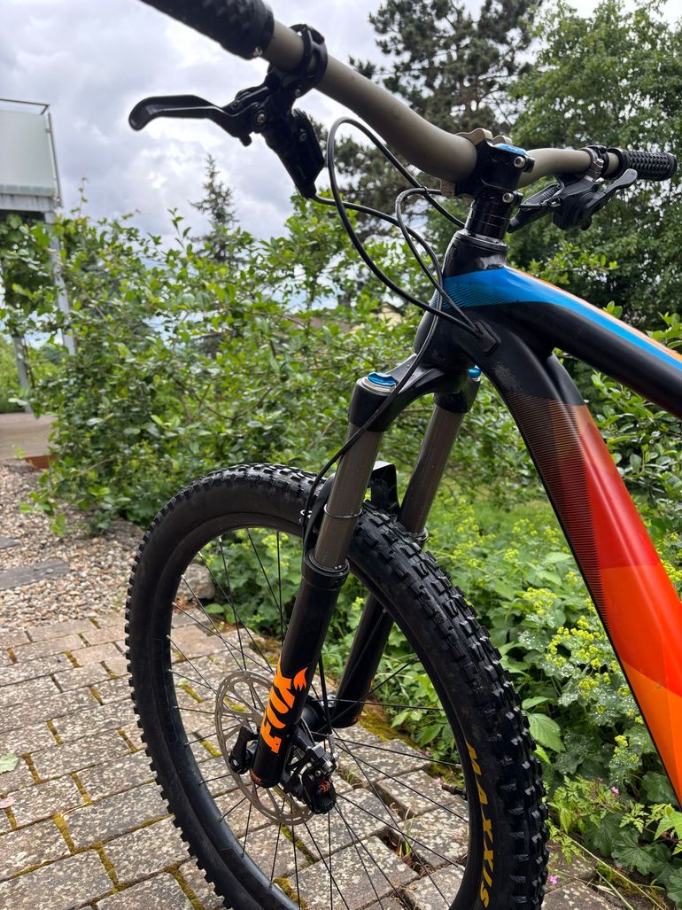 Used Giant Trance 2 2017 2017 Mountainbike, Black — image 4 of 9