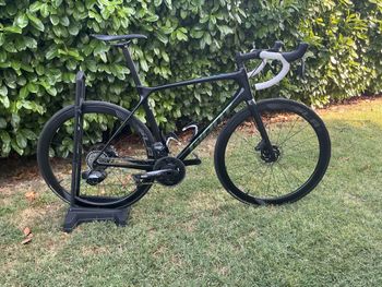 Tweedehands Giant Advanced Pro 0 Disc 2020 2020 Road & Gravel