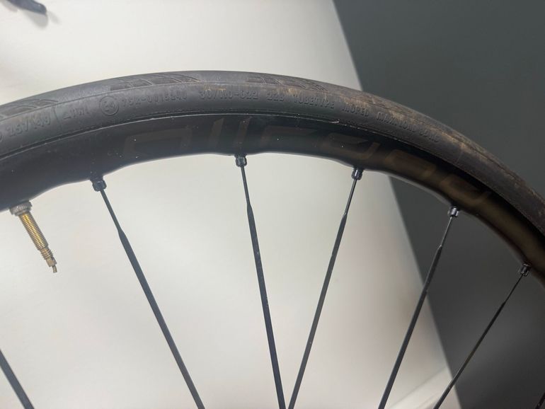 Brugt Genesis Croix De Fer 20 2019 2019 Road & Gravel — billede 6 af 8