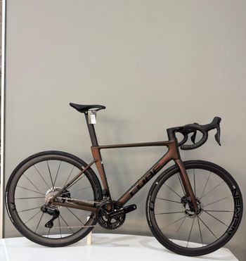 CUBE LITENING AIR C:68X, SLT 2025 2025 Road & Gravel d'occasion
