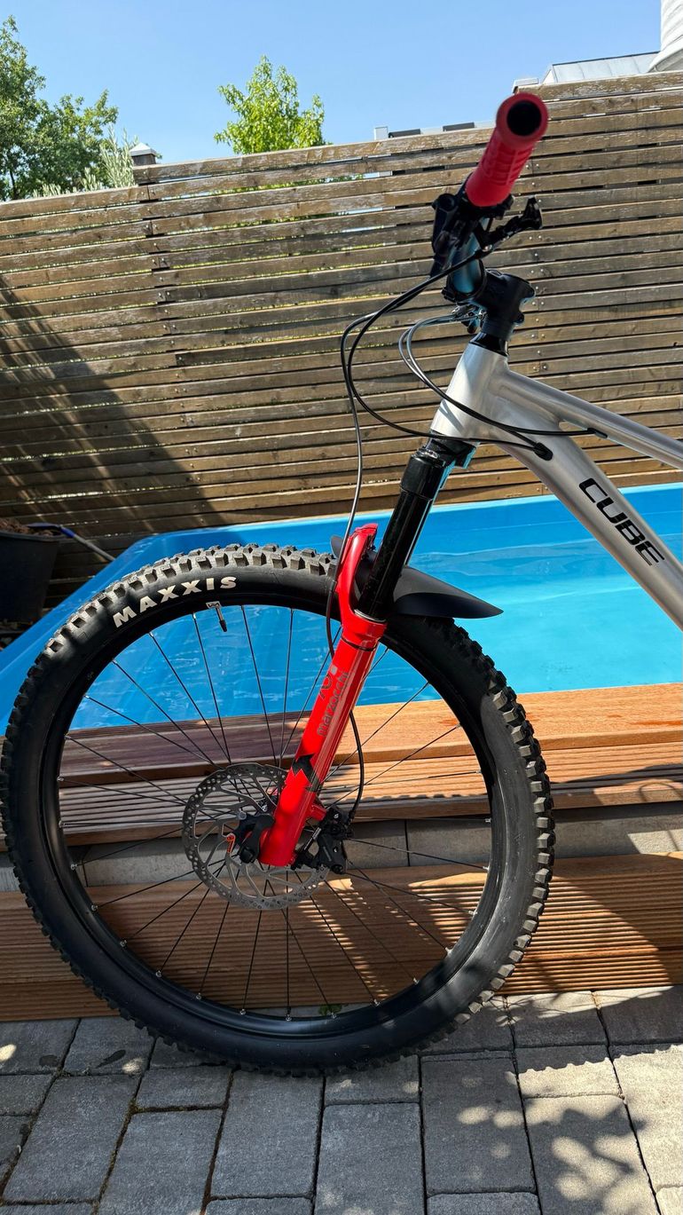 CUBE REACTION TM, PRO 2025 2025 Mountainbike usato, Grigio chiaro — immagine 2 di 36