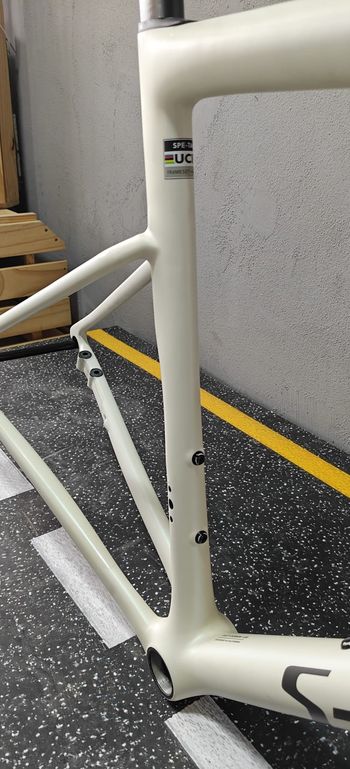 Used Specialized Tarmac Frameset 2024 Road & Gravel, White — image 5 of 7