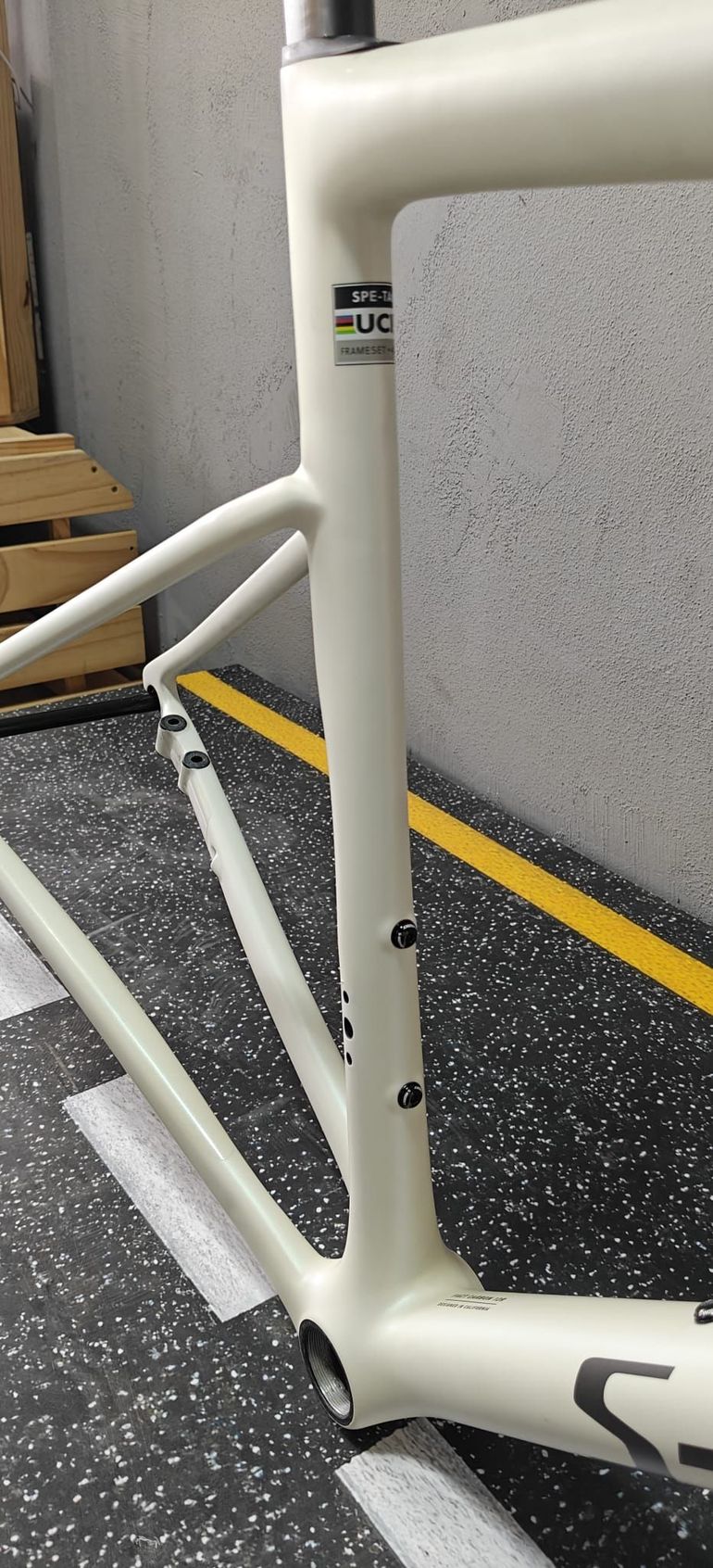 Used Specialized Tarmac Frameset 2024 Road & Gravel, White — image 5 of 7