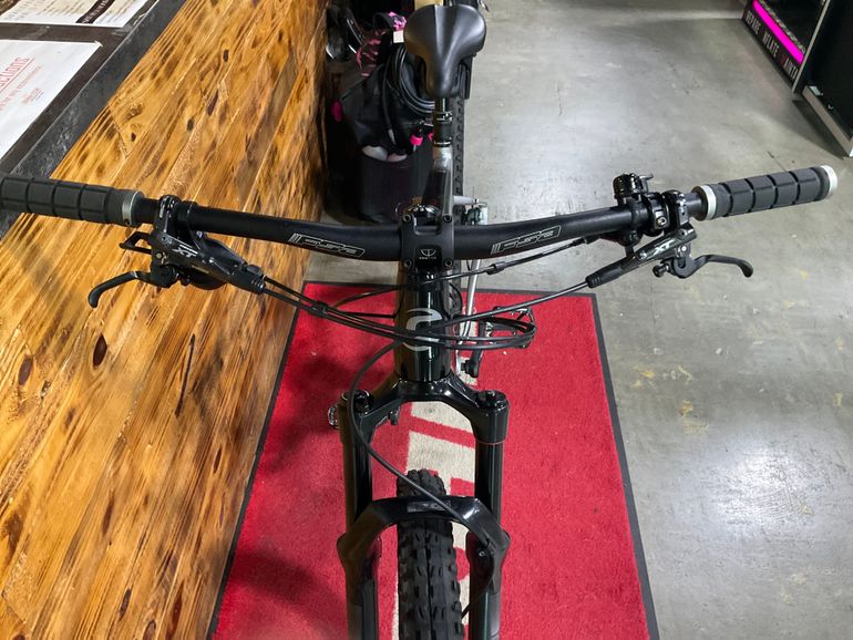 Used Cannondale Trail SE 4 2022 2022 Mountainbike, Black — image 5 of 9