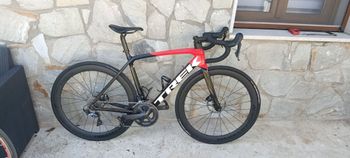 Käytetty Trek Émonda SL 6 Disc Pro 2022 2022 Road & Gravel