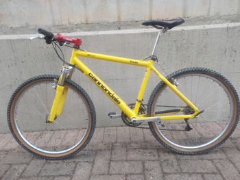Käytetty Cannondale Caad Shimano Deore XT 1998 Mountainbike — kuva 2 / 12