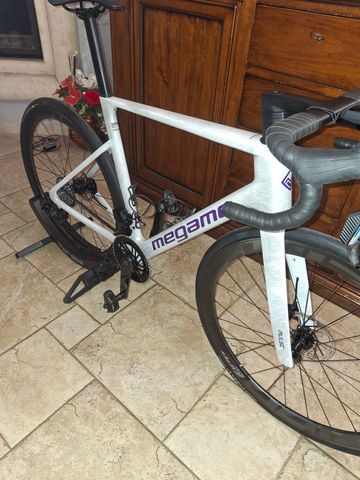 Megamo PULSE 04 SLR 2026 2026 Road & Gravel usato, Bianco — immagine 5 di 5
