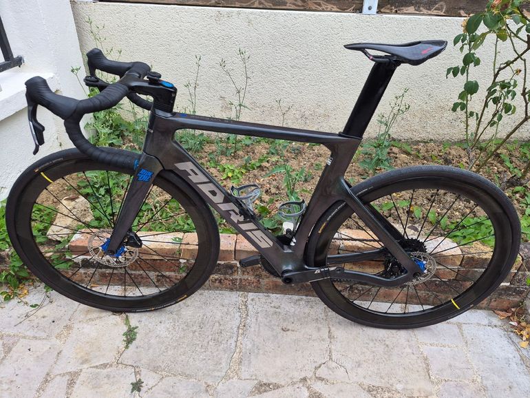 Tweedehands Adris Custom SRAM Force eTap AXS 2024 Road & Gravel — afbeelding 2 van 4