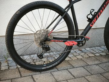 Used Specialized Epic Shimano Deore XT 2021 Mountainbike, Black — image 10 of 12