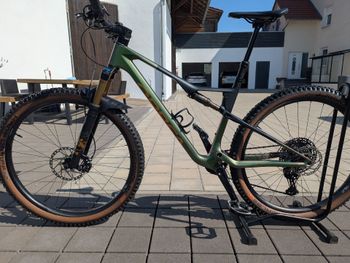 Brugt Orbea OIZ M10 2024 2024 Mountainbike — billede 2 af 9