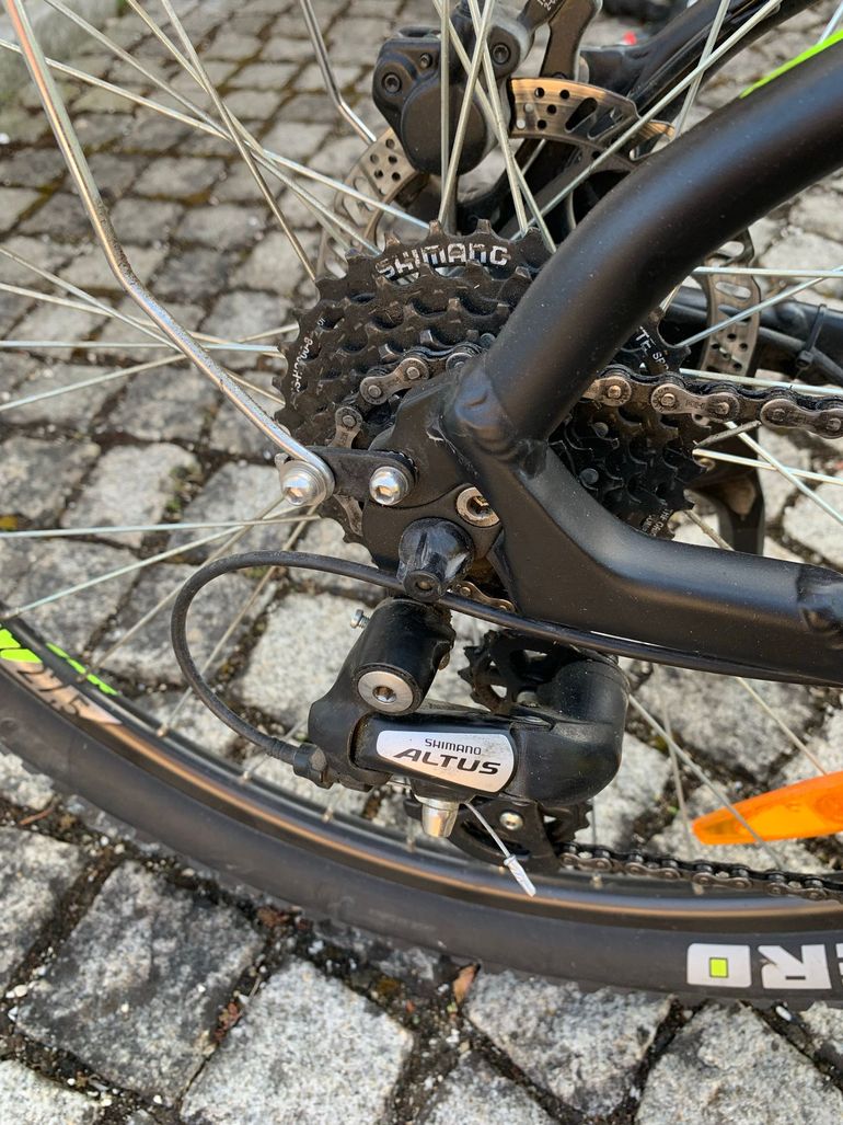 Gebrauchtes BULLS Sharptail Shimano Altus 2018 Mountainbike, Schwarz, 27, 5 (650B) — Bild 4 von 11