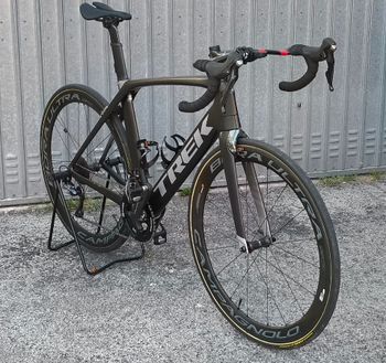 Gebrauchtes Trek Madone 9.0 2018 2018 Road & Gravel, Schwarz — Bild 8 von 8