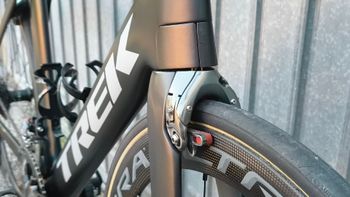 Gebrauchtes Trek Madone 9.0 2018 2018 Road & Gravel, Schwarz — Bild 4 von 8