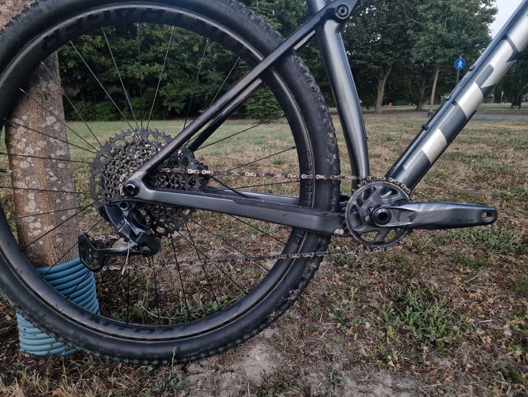 Used Trek Procaliber 9.7 2021 2021 Mountainbike, Light Gray, 29 — image 2 of 11