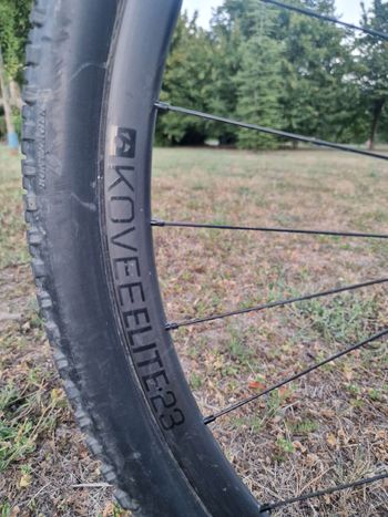 Used Trek Procaliber 9.7 2021 2021 Mountainbike, Light Gray, 29 — image 5 of 11