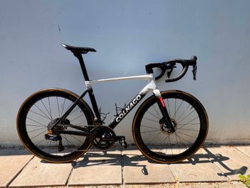 Použité Colnago V5Rs Shimano Dura Ace Di2 2026 2026 Road & Gravel