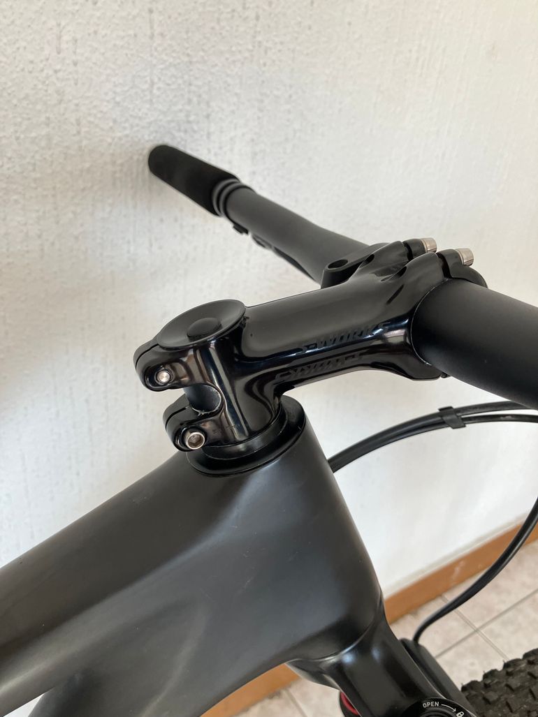 Specialized Epic Hardtail Expert 2020 2020 Mountainbike d'occasion — image 4 sur 6