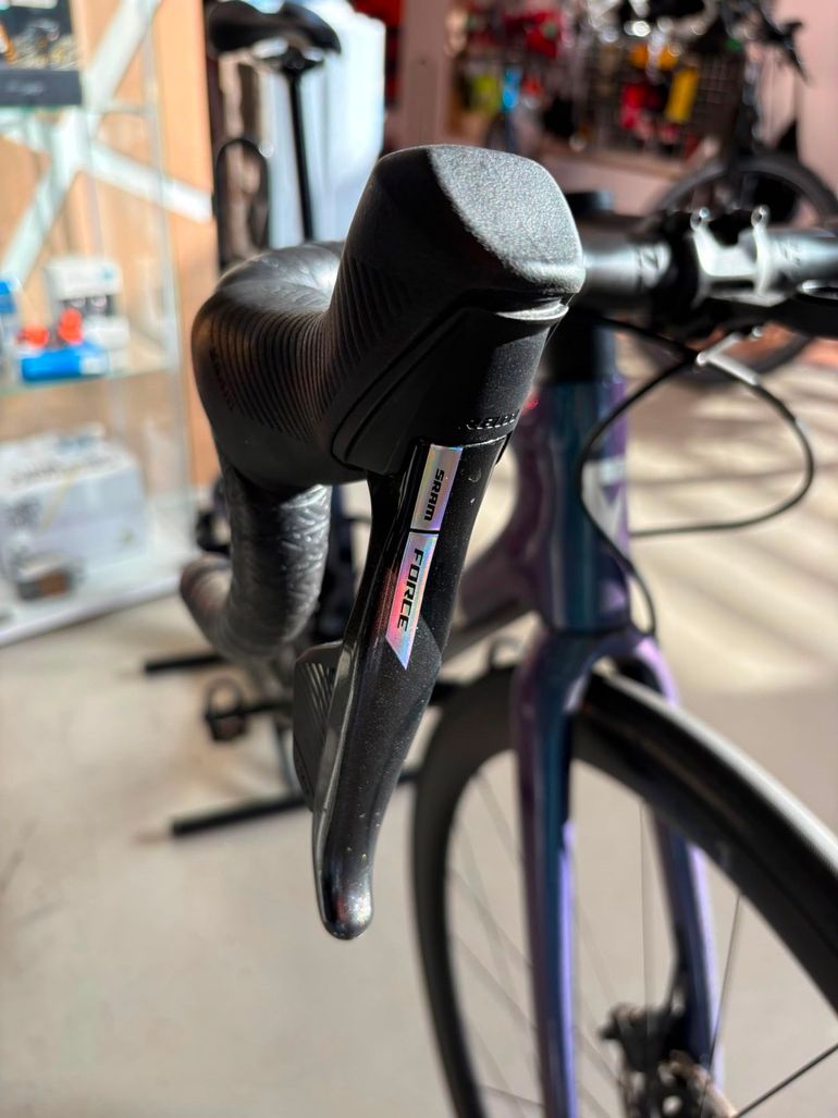 Used Giant Tcr advanced SRAM Force eTap AXS 2022 Road & Gravel, Blue — image 3 of 5