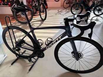 Used Giant Tcr advanced SRAM Force eTap AXS 2022 Road & Gravel