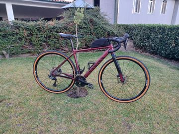 Canyon Grail 7 WMN 2021 2021 Road & Gravel usato