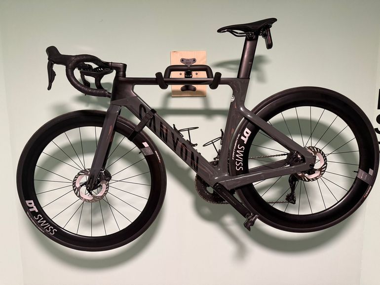 Brugt Canyon Aeroad CF SLX 8 Di2 2024 2024 Road & Gravel — billede 5 af 20