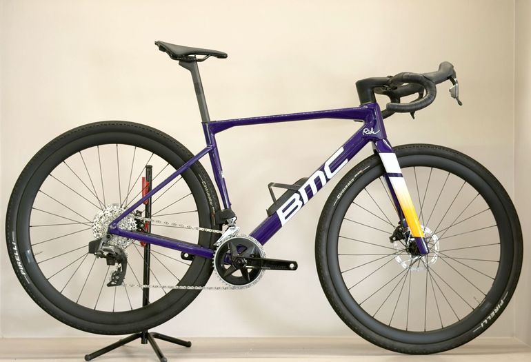 Tweedehands BMC Kaius 01 THREE 2024 2024 Road & Gravel — afbeelding 2 van 17