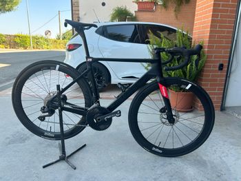 Gusto Custom Shimano 105 Di2 2025 Road & Gravel usato