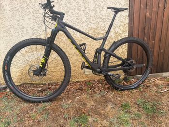 Scott Spark RC 900 Comp 2021 2021 Mountainbike usato, Nero — immagine 1 di 14