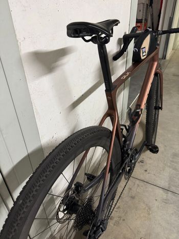 Used Megamo SILK 08 2024 2024 Road & Gravel, Orange — image 5 of 9