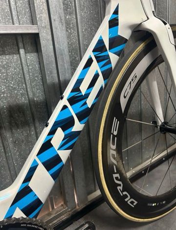 Tweedehands TREK SPEED CONCEPT SLR 8 2021 Road & Gravel — afbeelding 4 van 8